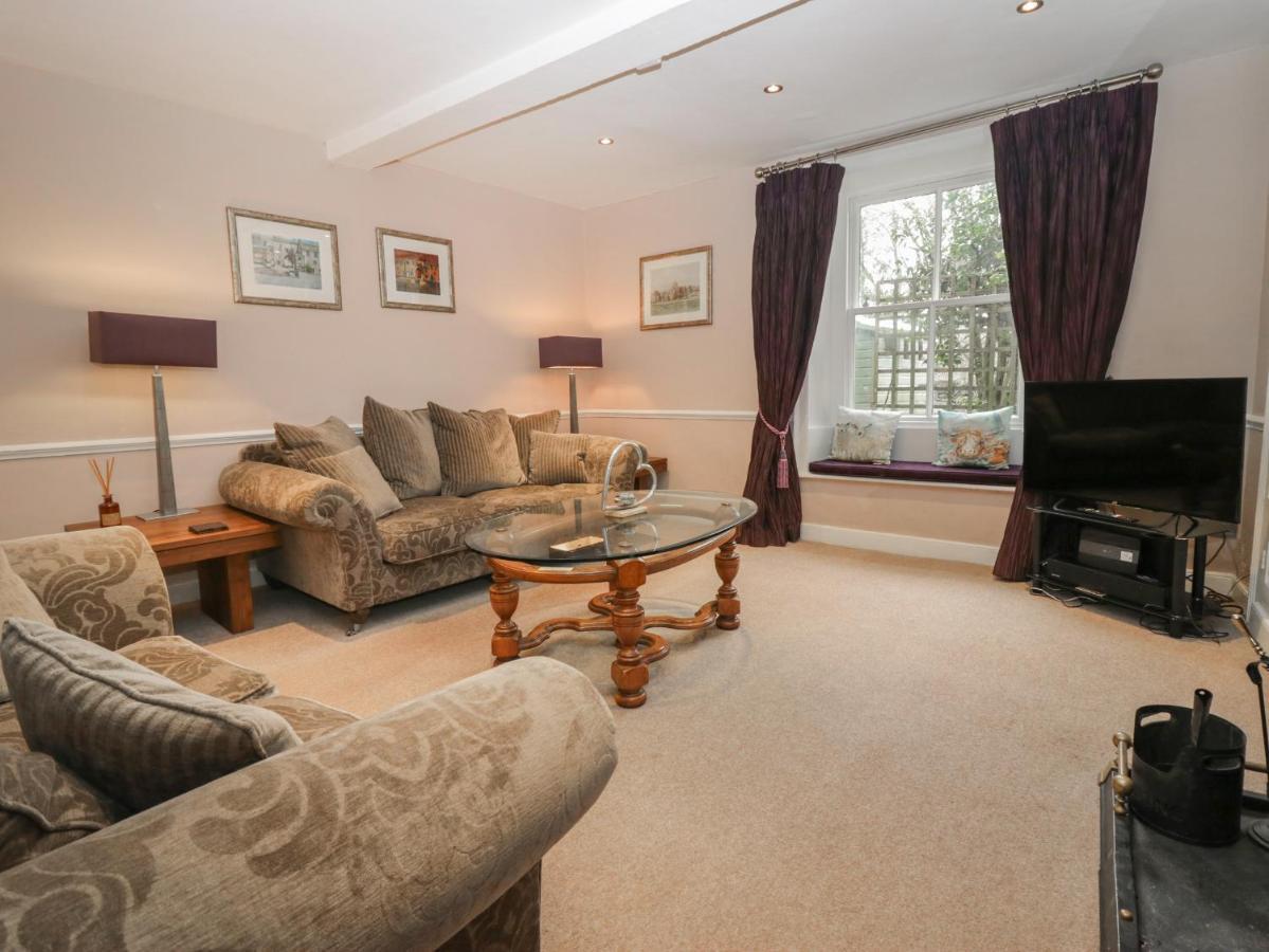 Old Book Shop Villa Grange-over-Sands Luaran gambar