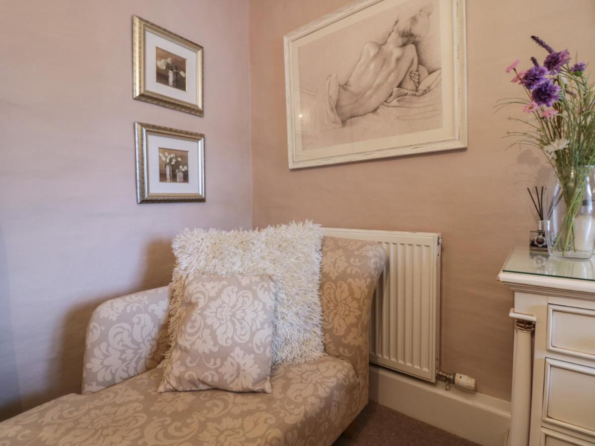 Old Book Shop Villa Grange-over-Sands Luaran gambar