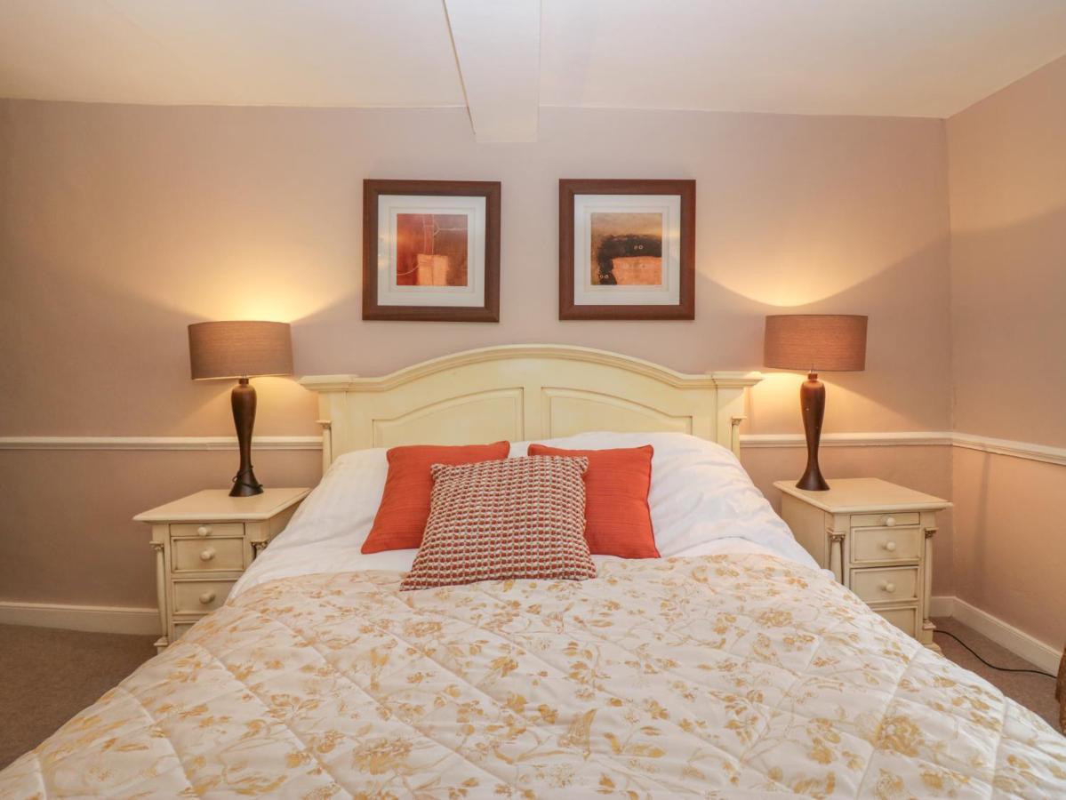 Old Book Shop Villa Grange-over-Sands Luaran gambar